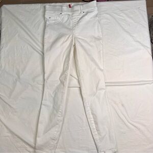SPANX Jeans Women's Small Pull On Color WHITE Cotton Blend L031024